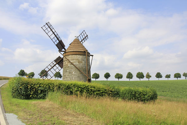 Die Windmühle oberhalb von Reichstädt